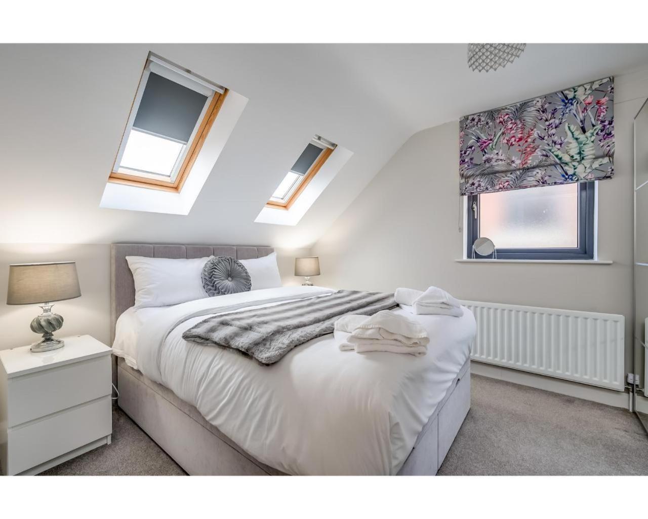 Central Belfast Apartments Utility Street Екстериор снимка